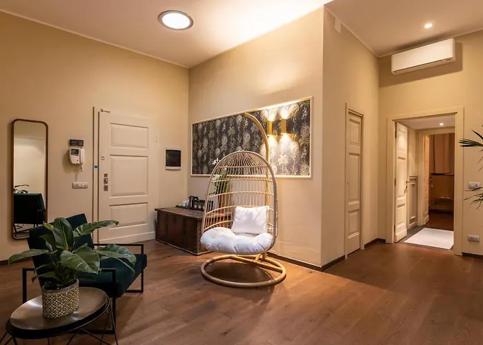Romac Fontanella Borghese Palace Apartment Rom