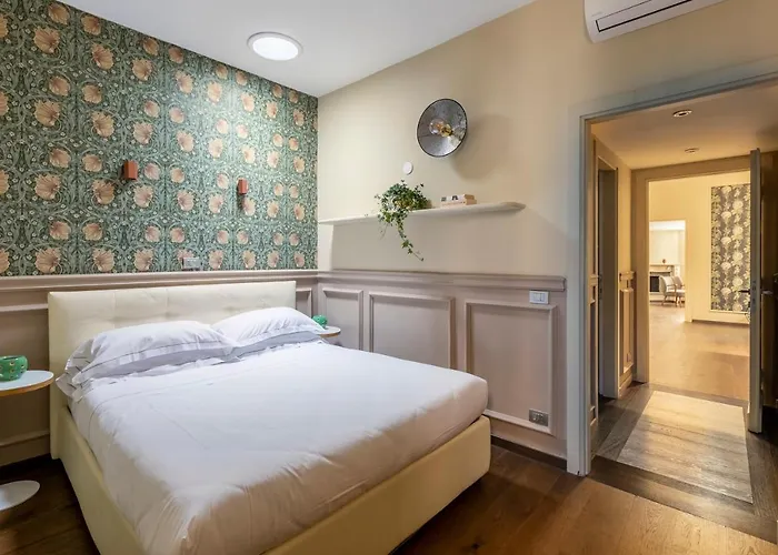 Apartment Romac Fontanella Borghese Palace Rom